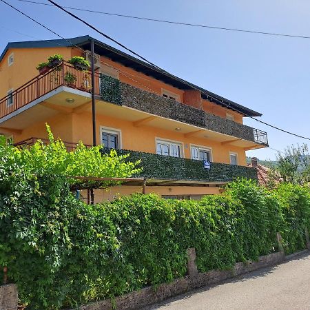 Apartments Mirkovic เซทินเจ ภายนอก รูปภาพ