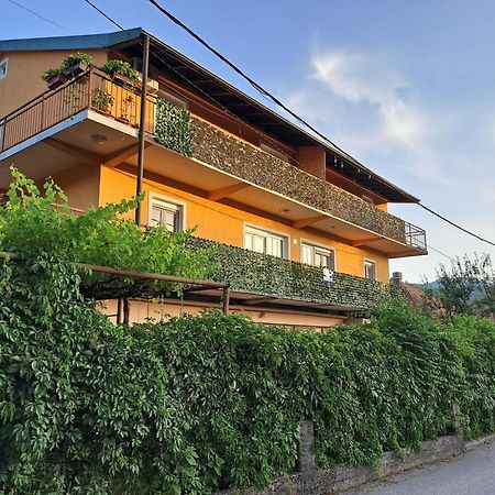Apartments Mirkovic เซทินเจ ภายนอก รูปภาพ