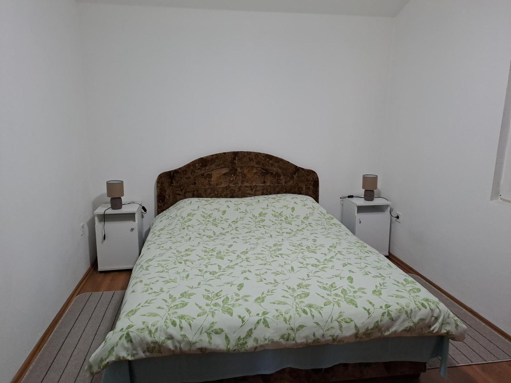 Apartments Mirkovic เซทินเจ ภายนอก รูปภาพ