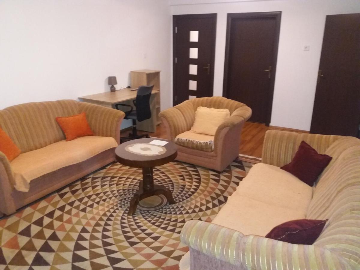 Apartments Mirkovic เซทินเจ ภายนอก รูปภาพ