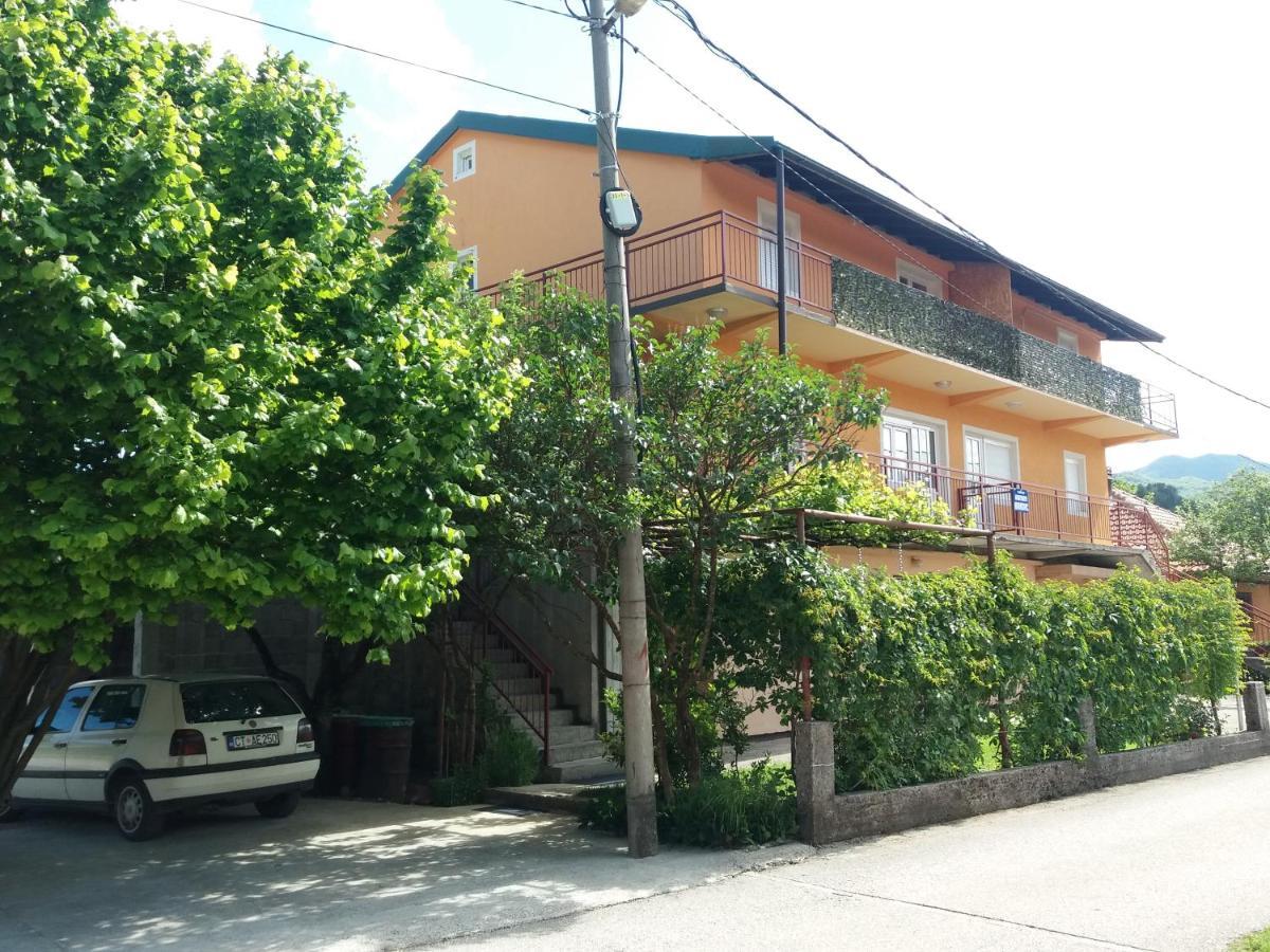 Apartments Mirkovic เซทินเจ ภายนอก รูปภาพ